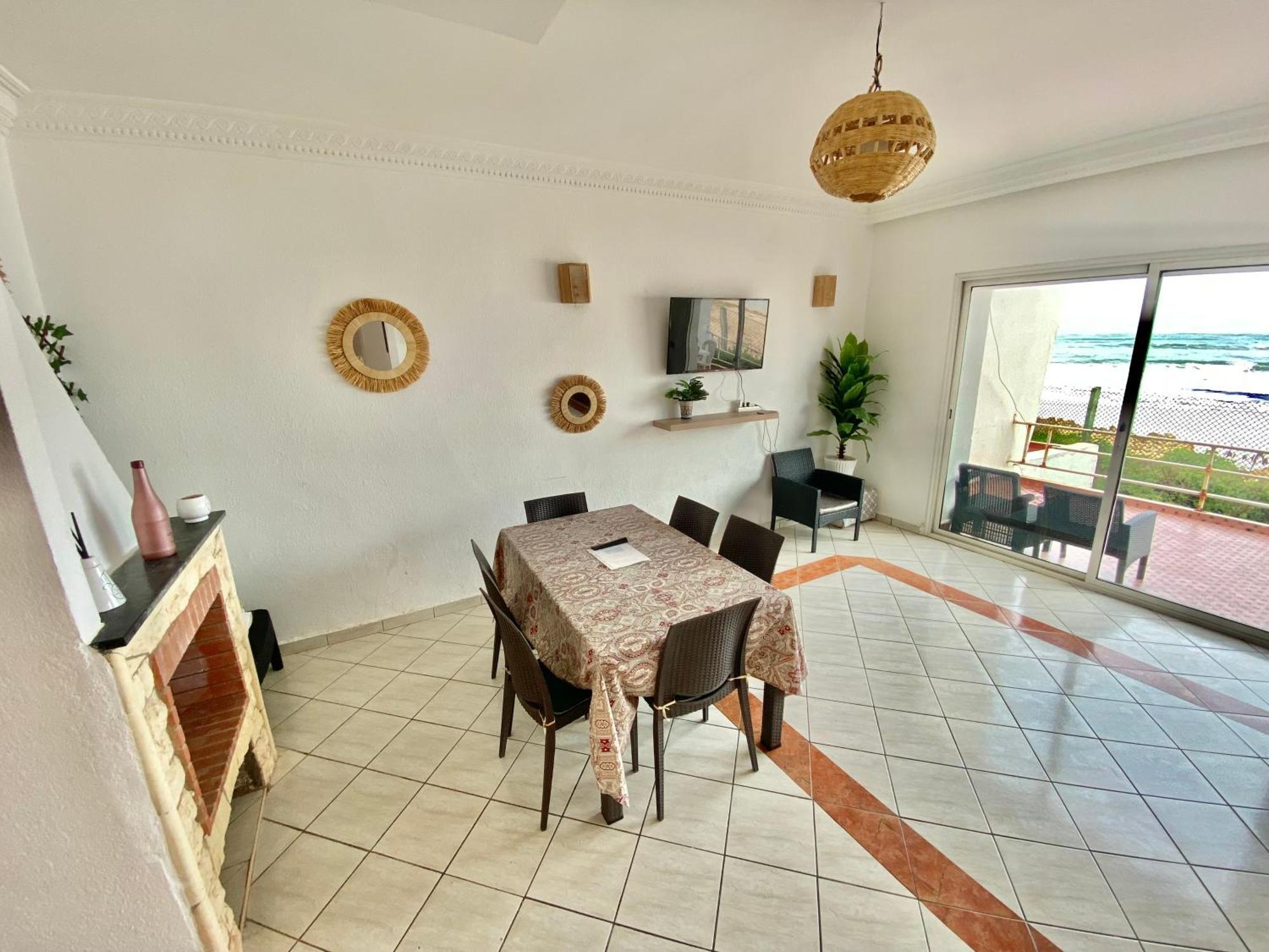 Splendid Beachfront Villa In Sidi Bouzid Beach With Pool Douar Ourlali Eksteriør billede